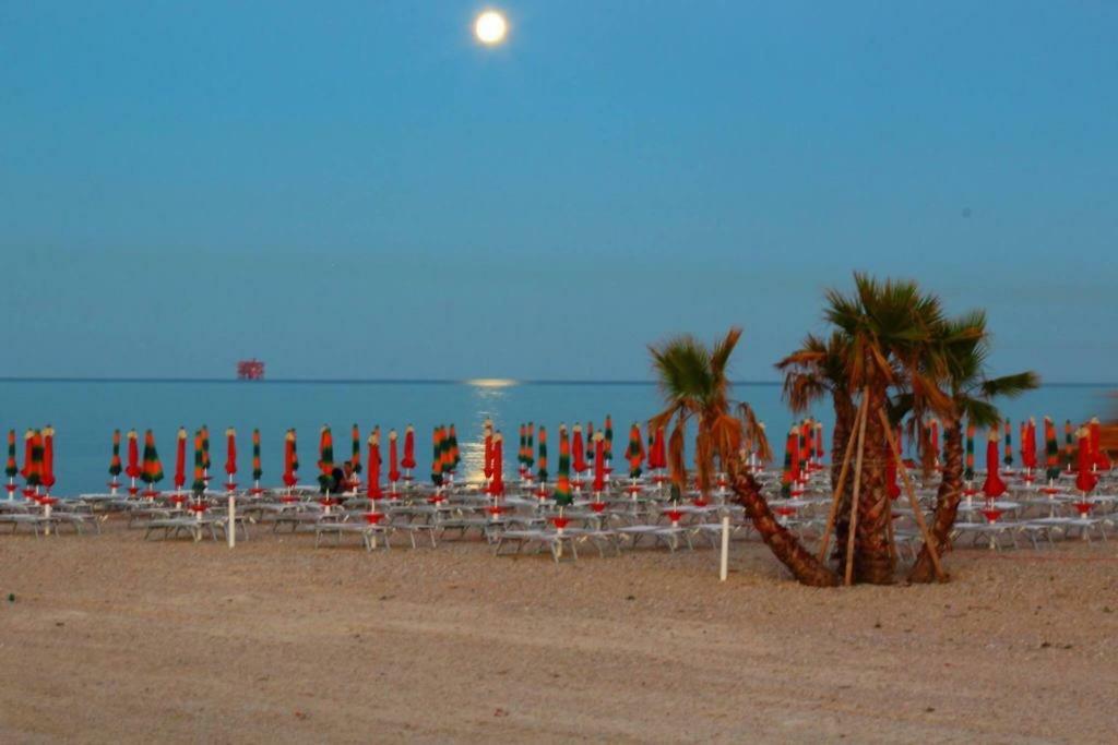 Monolocali B&B Santa Maria Apparente Civitanova Marche Eksteriør bilde